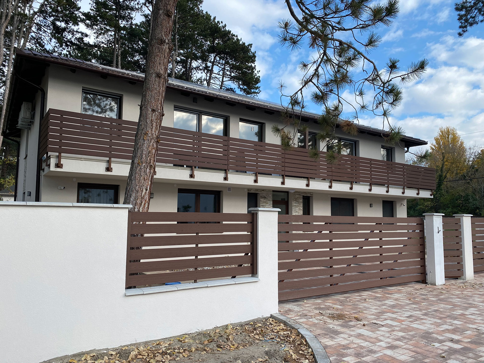 Aranyfenyő Apartmanok Siófok